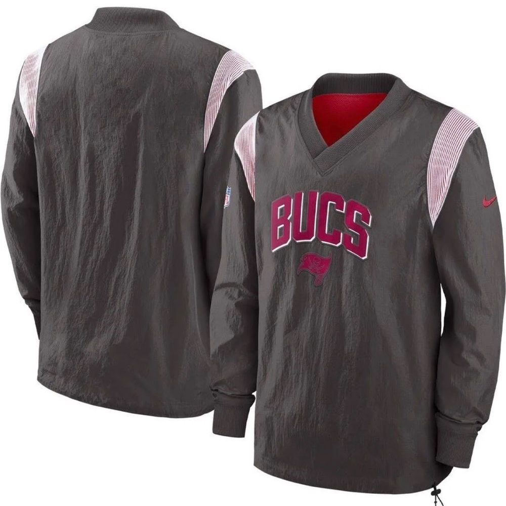 NFL Men's Black and Red Bucs Windbreaker